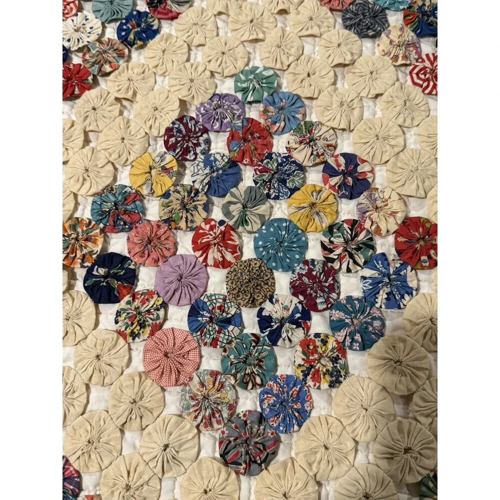 Antique Yo Yo Quilt Diamond Pattern Large Queen/small King 92” X 96” Scalloped